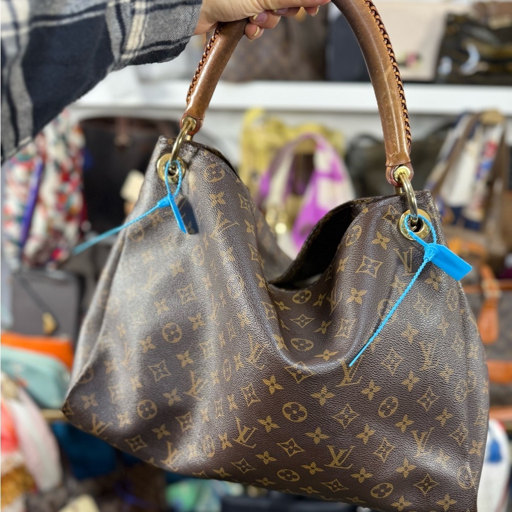 Lv Mono Artsy